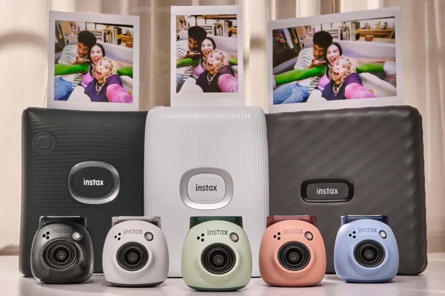 Aparat FujiFilm Instax Pal Gem Black